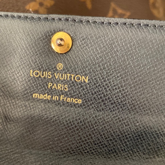 Louis Vuitton key wallet - Picture 6 of 8